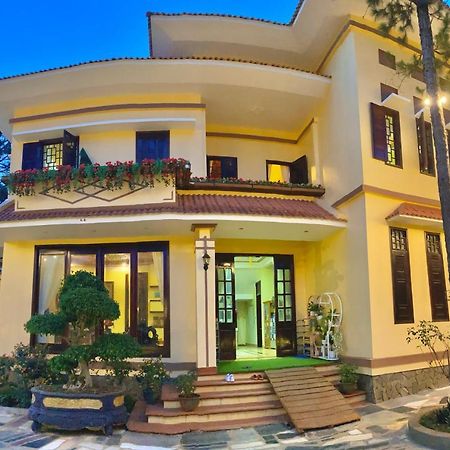 Henisi Homestay Mang Den Villa Kon Von Kla Bagian luar foto