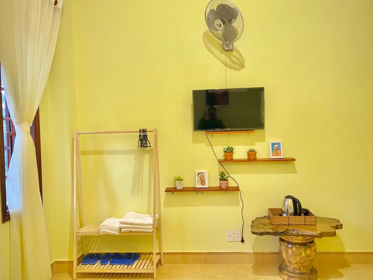 Henisi Homestay Mang Den Villa Kon Von Kla Bagian luar foto