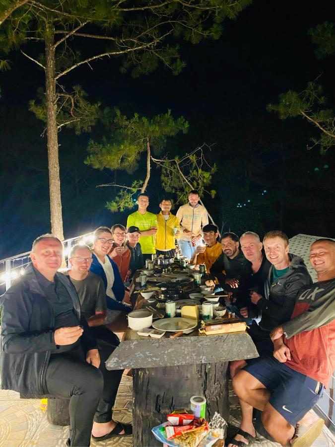 Henisi Homestay Mang Den Villa Kon Von Kla Bagian luar foto